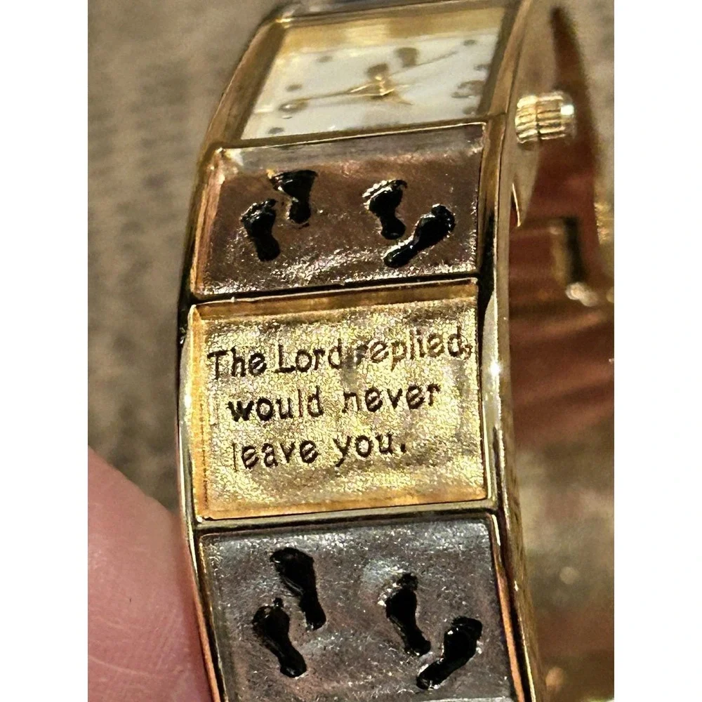 VTG CATO Quartz Watch Cream Dial‎ Stainless Steel Gold Cuff Band Works
